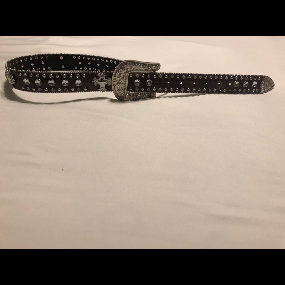 Belt - Picture 2 of 3